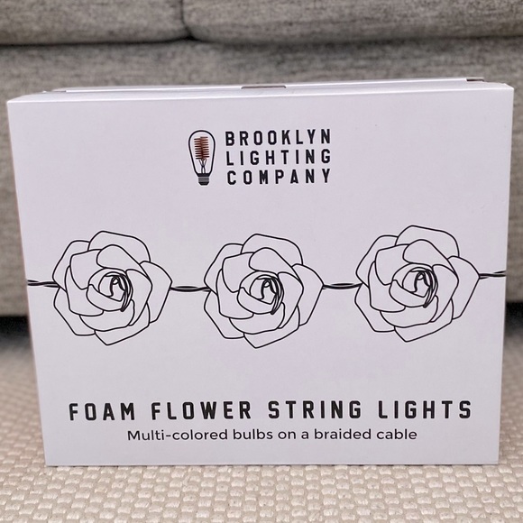 Foam Flower String Lights - Picture 3 of 5